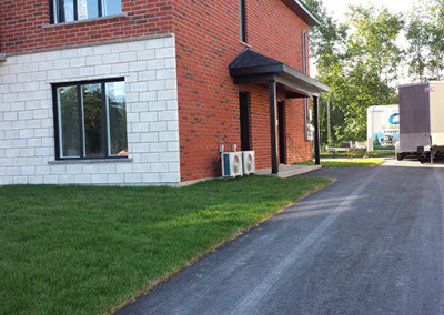 Service d'aménagement extérieur, terrassement et excavation à Boisbriand, Montréal, Laval, Rive-Nord, Laurentides et dans Lanaudière ou ses environs / Pavage Boisbriand