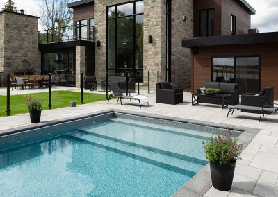 Service d'aménagement extérieur résidentiel et de pavé uni à Boisbriand, Montréal, Laval, Rive-Nord, Laurentides et dans Lanaudière ou ses environs / Pavage Boisbriand