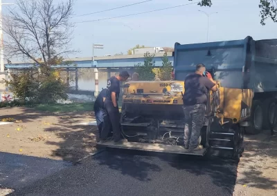 Service de pavage et asphalte industriel à Boisbriand, Montréal, Laval, Rive-Nord, Laurentides et dans Lanaudière ou ses environs / Pavage Boisbriand