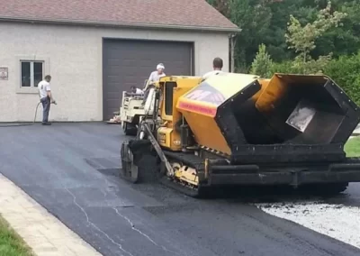 Service de pavage et asphalte résidentiel et de pavé uni à Boisbriand, Montréal, Laval, Rive-Nord, Laurentides et dans Lanaudière ou ses environs / Pavage Boisbriand