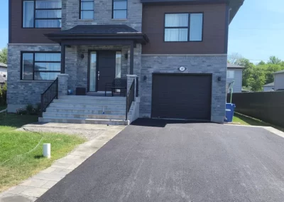Service de pavage et asphalte résidentiel et de pavé uni à Boisbriand, Montréal, Laval, Rive-Nord, Laurentides et dans Lanaudière ou ses environs / Pavage Boisbriand