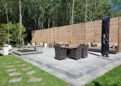Service d'aménagement paysager et pavé-uni à Longueuil, Montréal, Laval, Terrebonne, Repentigny, Rive-Nord, Rive-Sud, Laurentides et Lanaudière - Pavage Boisbriand