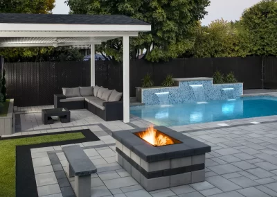 Service d'aménagement paysager, muret de pierre et pavé-uni à Longueuil, Montréal, Laval, Terrebonne, Repentigny, Rive-Nord, Rive-Sud, Laurentides et Lanaudière - Pavage Boisbriand